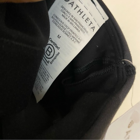 Athleta Camouflage Conscious Crop Top Size M - Picture 7 of 8